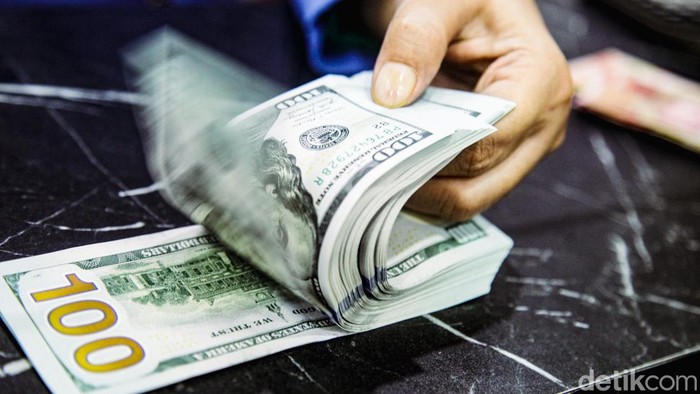 Dolar AS Masih di Atas Rupiah