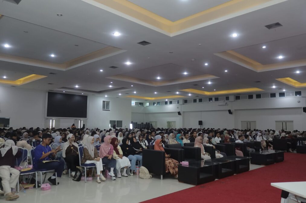 800 Anak Muda Padang Siap Mendunia, Bisakah?